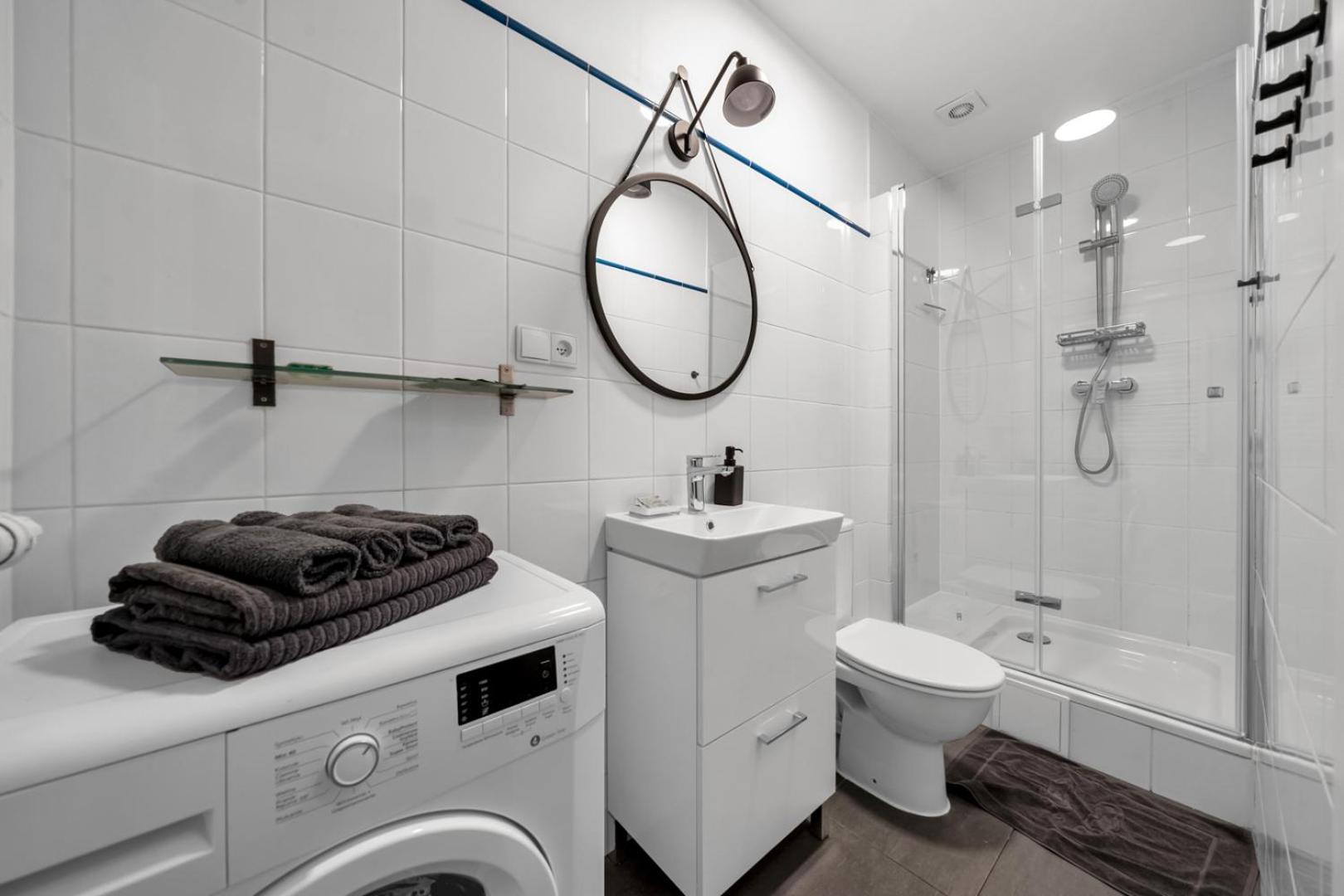 Centre Apartment- Location, Park&metro - By Rentujemy Apartamento *